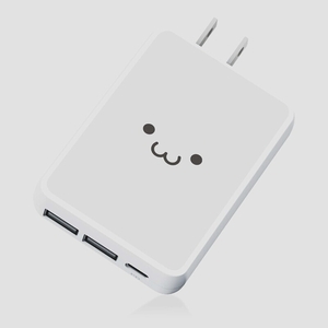送料無料★USB充電器 42W (USB PD)Type-C×1/USB-A×2 iPhone/Android ホワイトフェイス