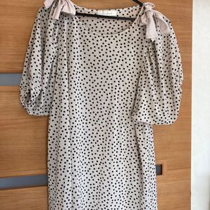 クチュールブローチ ワールド 38 チュニック 水玉 ドット グレージュ