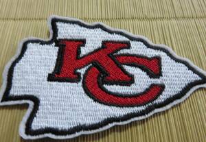 白赤KC◆新品NFLカンザスシティ・チーフスKansas City Chiefs刺繍ワッペン◆アメリカ◎アメフト　アメリカンフットボール■洋服・衣類DIY 