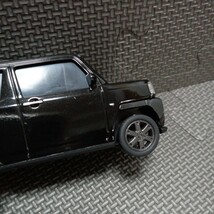 プルバックカー「DAIHATSU タフト」TAFT ミニカー プルバック 黒系　ブラック_画像2