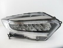 《即決あり》 ヴェゼル RU1 RU2 後期 純正 右 ヘッドライト LED 【 KOITO 100-62292 】(M081602)_画像1