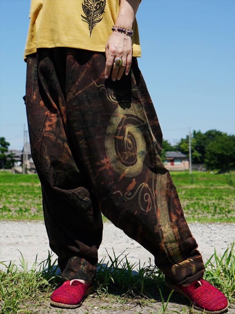 julius nilos サルエルパンツ-