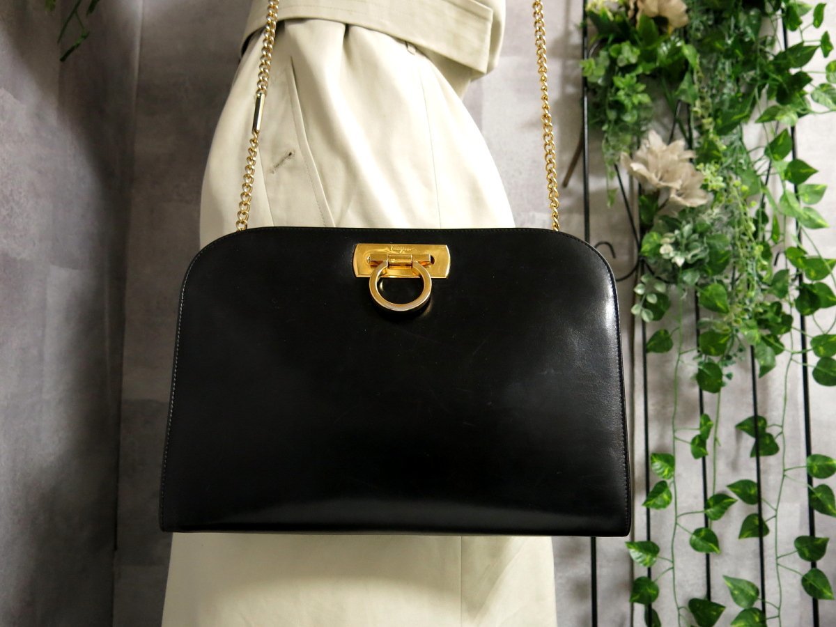 レオパードフラワーブラック 123FB SalvatoreFerragamo フェラガモ