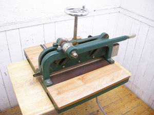 PLUS* plus made *.. machine * business use * large * secondhand goods * cutter *148192
