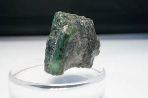  limited amount price! first come, first served!30 year front. rare stock![ Colombia production fine quality natural emerald raw ore ]25ct