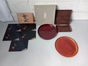 v tray summarize / tea utensils . tea utensils lacquer ware circle tray O-Bon O-Bon piling tray spring . paint un- . Japanese style tray point heart tray Echizen paint also box tree box 