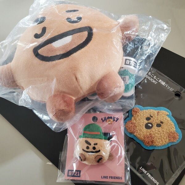 もふもふうでまくら バッチ BT21 シューキー SHOOKY shooky BTS 防弾少年団