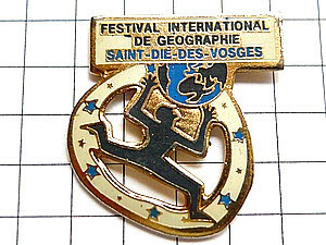  pin badge * the earth . star .. person * France limitation pin z* rare . Vintage thing pin bachi