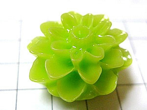ピンバッジ◆緑色 グリーン 小さな花 ピンズ ピンバッチ 留め金バタフライ型キャッチ付 プラスチック製