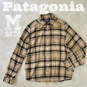 美品☆Patagonia 2018年製 LWフィヨルドフランネルシャツ 【M】メンズ 長袖　ワーク系 パタゴニア アウトドア チェック ネルシャツ 54020