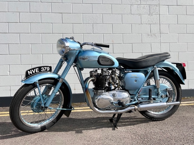 ヤフオク! -triumph 650の中古品・新品・未使用品一覧 ヤフオク! -triumph 650の中古品・新品・未使用品一覧