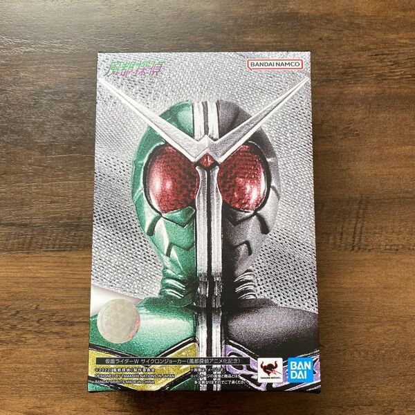 S.H.Figuarts(真骨彫製法) 仮面ライダーW サイクロンジョーカー