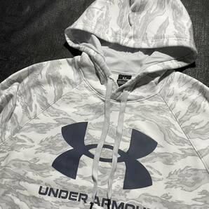 新品 2XL アンダーアーマー グレー スウェット フリース 上下 カモ CAMO カモフラ underarmour パーカー フード ジョガーパンツ 正規品 XXLの画像6