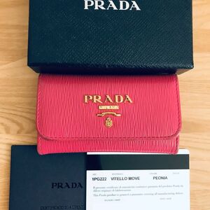 PRADA プラダ　キーケース　カードケース　ピンク