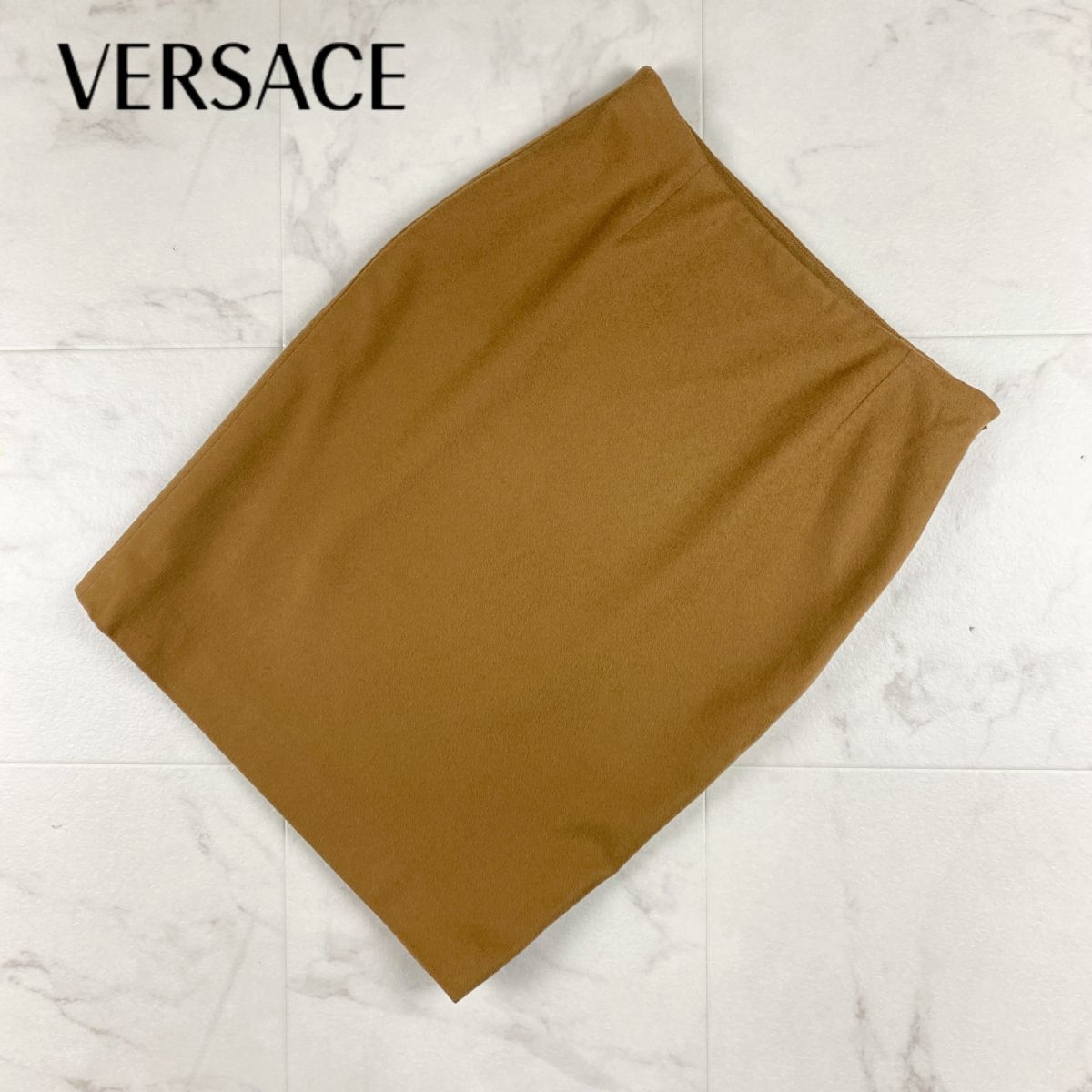 ヤフオク! -「)ヴェルサーチversace」(スカート) (ボトムス)の落札相場