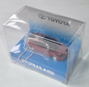 非売品 古い トヨタ プリウス チョロQ ミニカー TOYOTA PRIUS レッドマイカメタリック ミニチュア 模型 ノベルティ キーホルダー