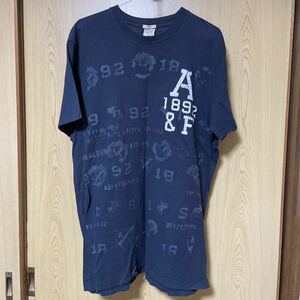 ABERCROMBIE&FITCH半袖ＴシャツXL