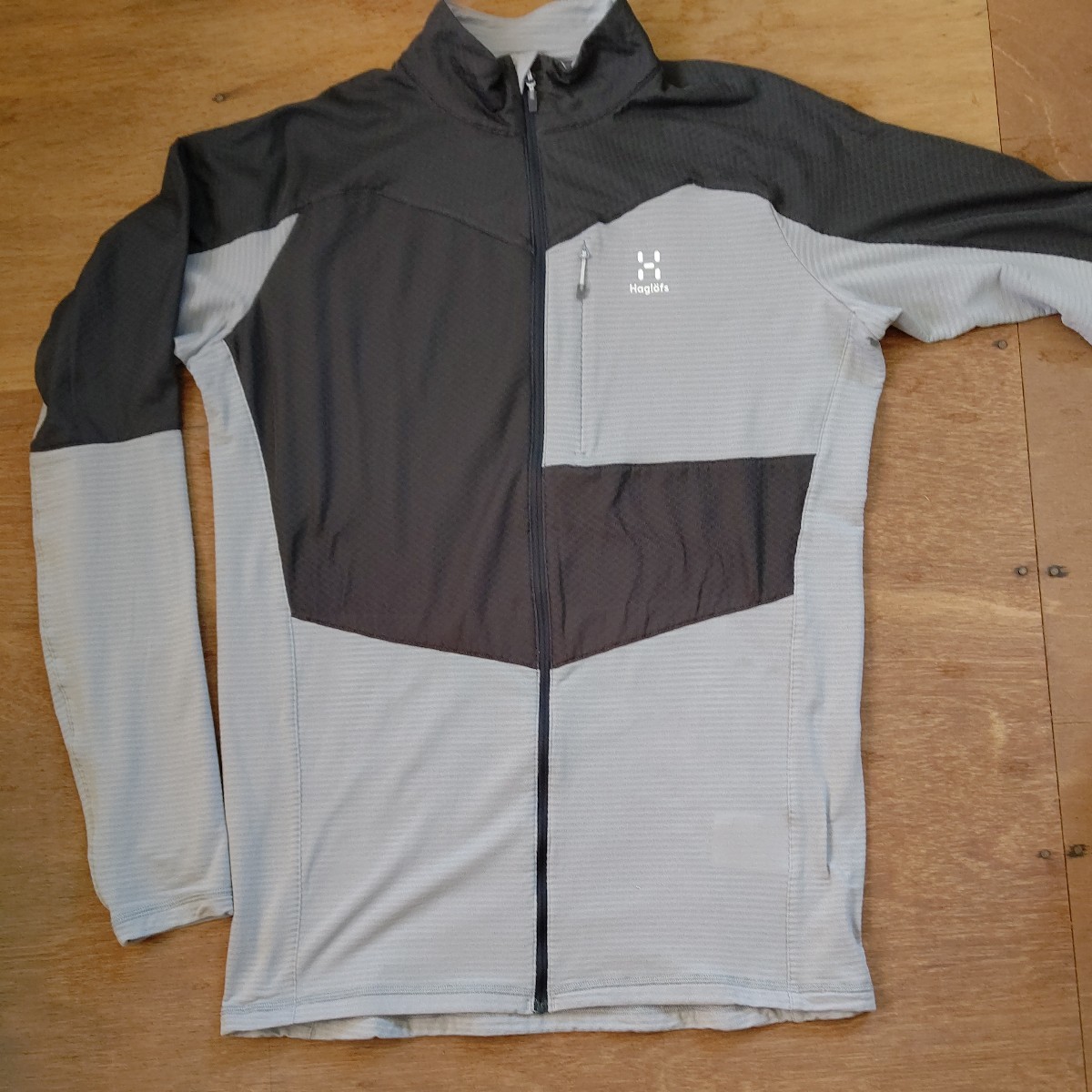 ヤフオク! -「jacket,」(ホグロフス) (ブランド別)の落札相場・落札価格