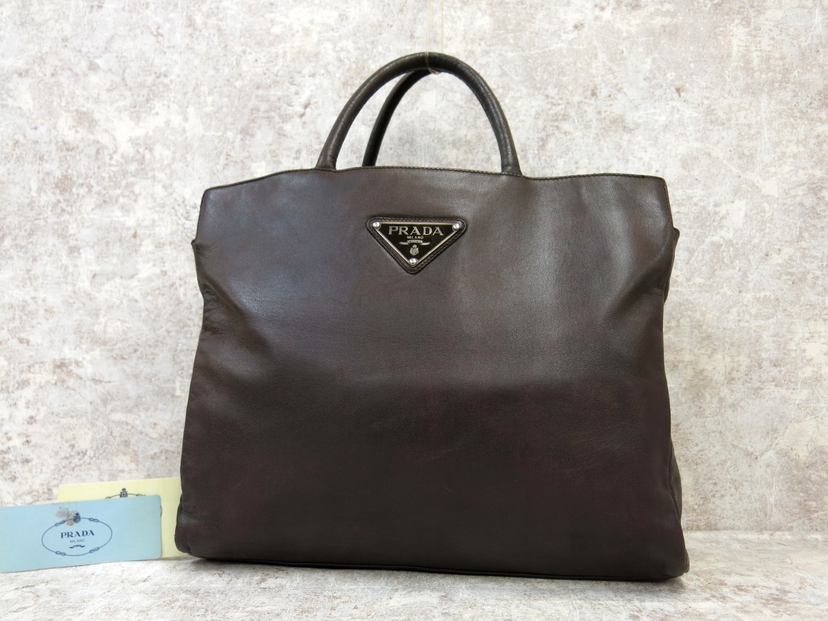 prada トートバッグ メンズの値段と価格推移は?|306件の売買情報を ...