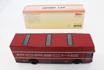 Schuco　45 202 6100　RENNTRANSPOTER (PORSCHE) ※1/64スケール_画像3