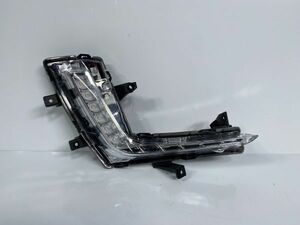 ☆美品/破損キズなし☆ スイフト ZC72S ZD72S 後期 純正 右イルミネーションランプAssy RH LED 36553-71L00 W1377 管理17636