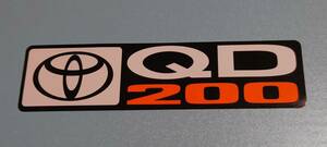 【新品在庫あり】クイックデリバリー200　QD200　バックドアネームプレート　ステッカー　純正部品