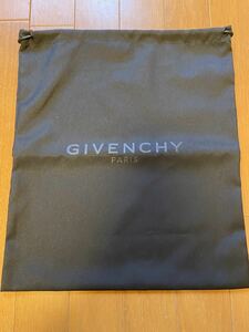 正規 Givenchy ジバンシィby Riccardo Tisci リカルド ティッシ 付属品 シューズバッグ 保存袋 黒 サイズ 縦 37cm 横 32cm