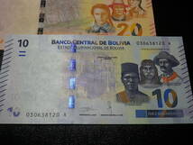 格安！100Yen ~ ボリビア 2018年 10,20,50 Bolivianos 3種3枚 未使用 (金箔 カラフルで美しい紙幣)　p-248,249,250_画像4