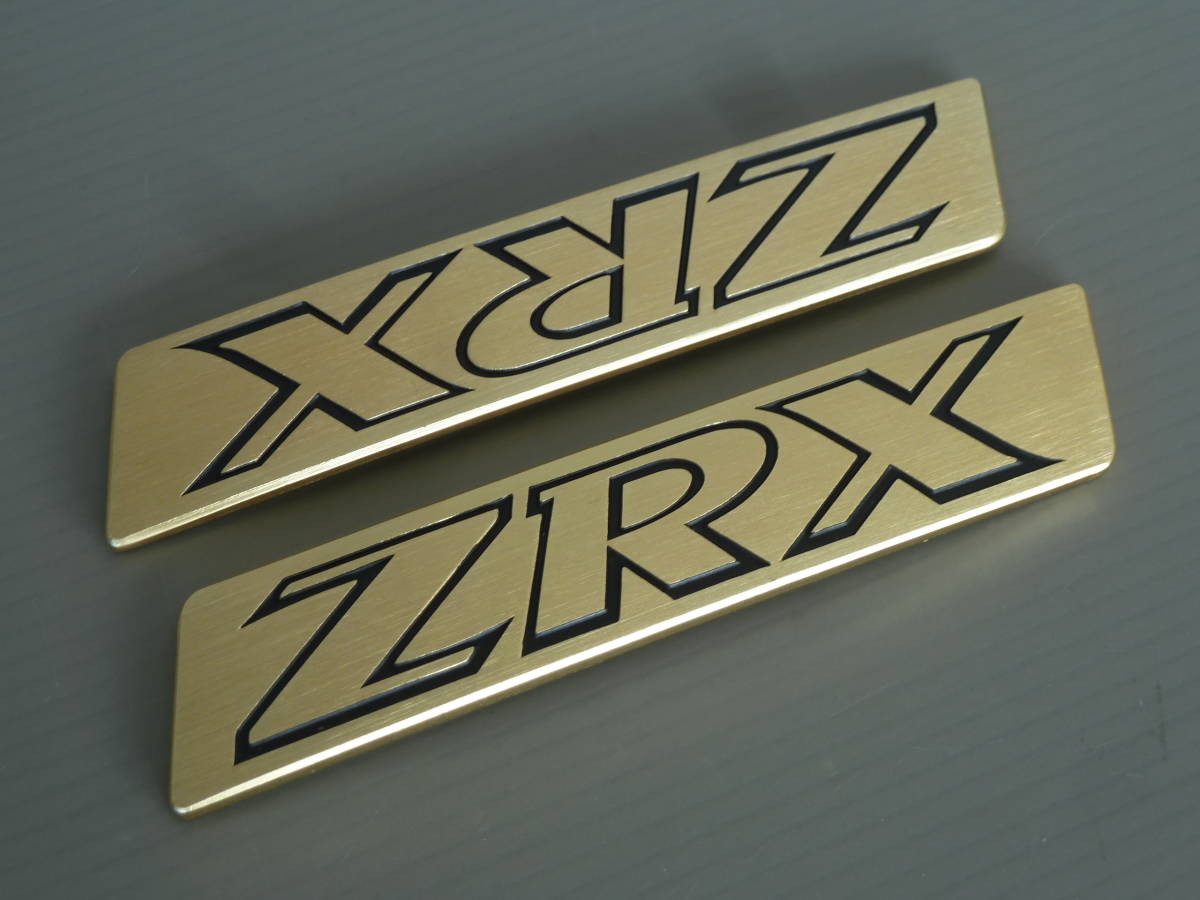 リアル ZRX400 文字入りアルフィンサイドカバー 外装、エアロパーツ