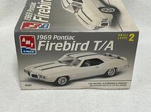 AMT 1/25 1969 PONTIAC Firebird T/A ポンティアック ファイアーバード 未組立　マッスルカー アメ車_画像3