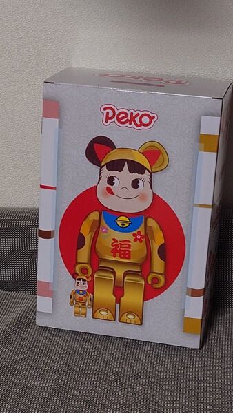 BE@RBRICK ペコちゃん 招き猫 不二家 ベアブリック
