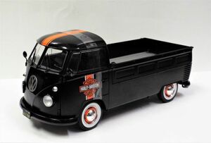 【ソリド】1/18 VW T1 ピックアップトラック ＋サーフボード 1964年 ハーレーカスタム (限定生産商品№ S1806704)ダイキャスト製のミニカー