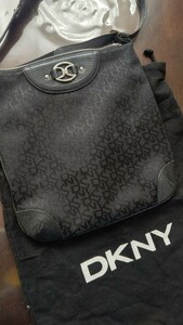 DKNYダナキャランニューヨークショルダーバック