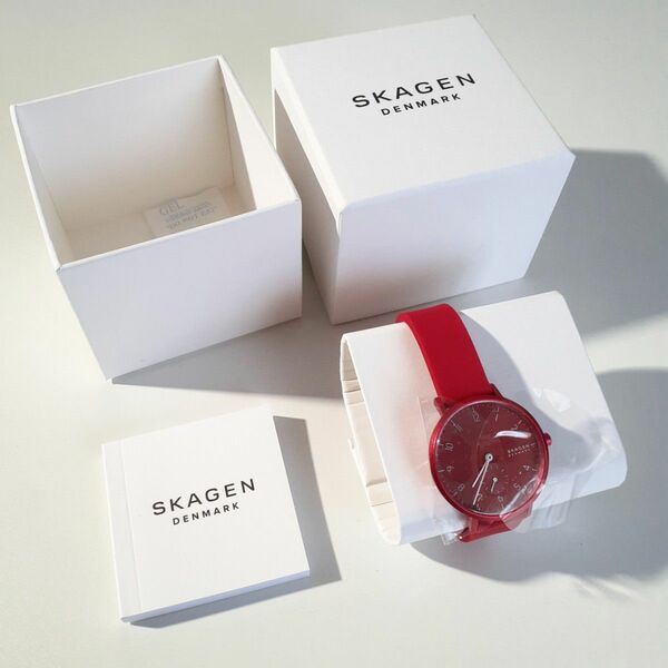 スカーゲン 腕時計 SKAGEN レディース 新品未使用 36mm タグ付き レッド シリコンバンド 赤 アナログ ポピーレッド