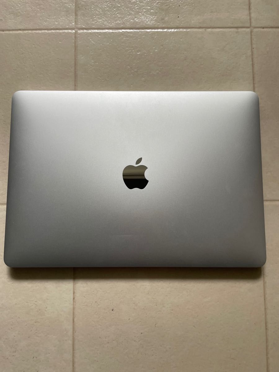 MacBook air M1 スペースグレイ｜PayPayフリマ