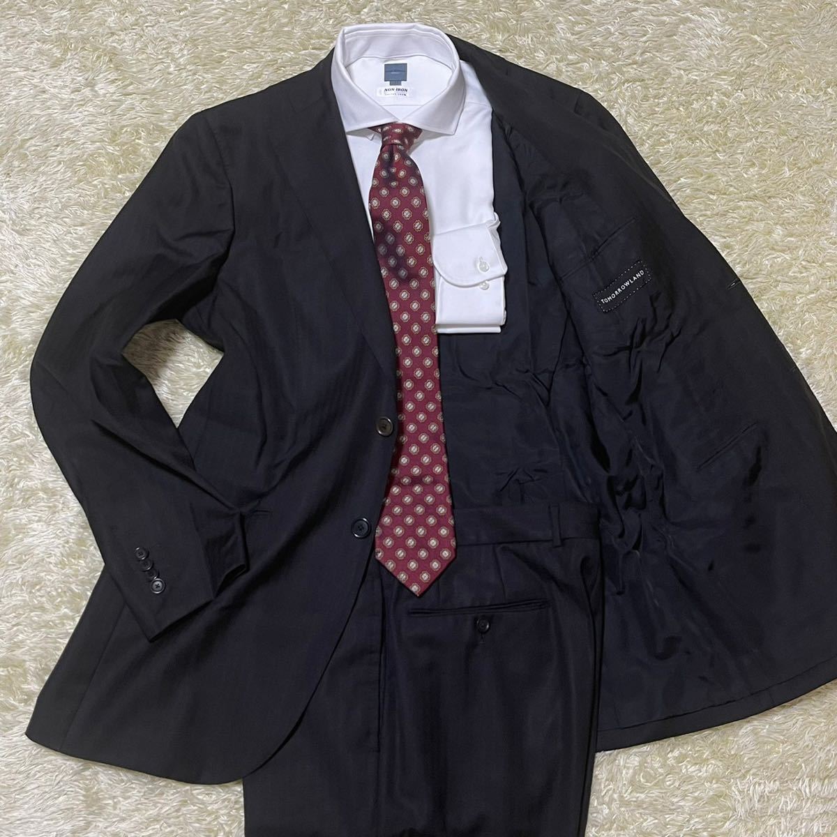 ヤフオク! - スーツ(男性用 トゥモローランド)の中古品・新品・古着一覧