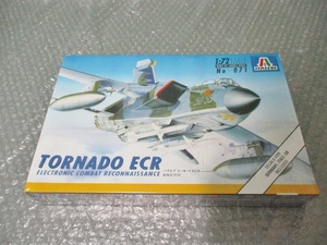 プラモデル イタレリ ITALERI 1/72 パナビア トーネード ECR TORNADO ECR 旋風式ECR 未組み立て 昔のプラモ