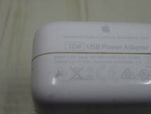 （く-L-1198） Apple　USB Power Adaqpter　アップル　USBアダプタ　１２W　Model　A1401　ホワイト　通電確認済み　中古_画像4