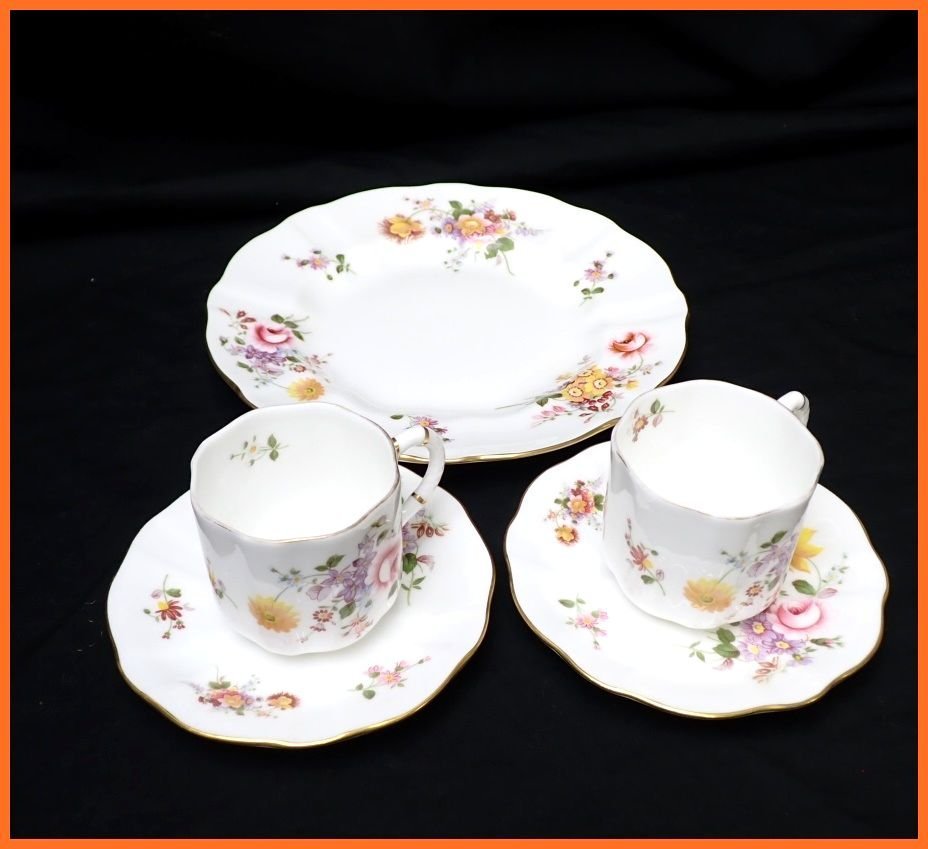 ヤフオク! - ロイヤルクラウンダービー(西洋陶磁 陶芸)の中古品・新品 ...
