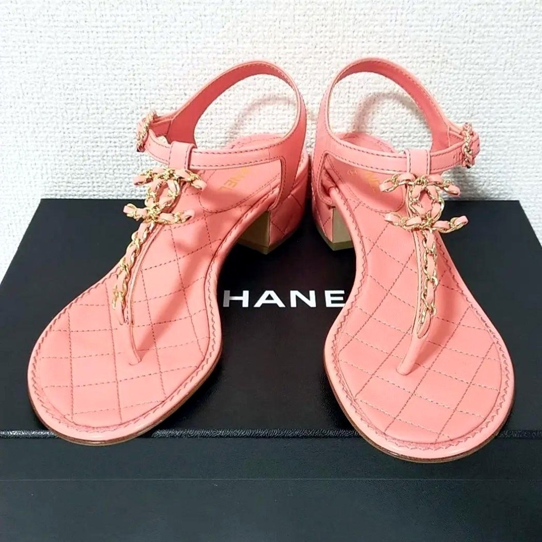 ヤフオク! -「シャネル チェーン サンダル」(ファッション) の落札相場
