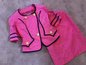  Christian Lacroix Christian Lacroix short sleeves suit ( jacket, skirt )36 size pink 