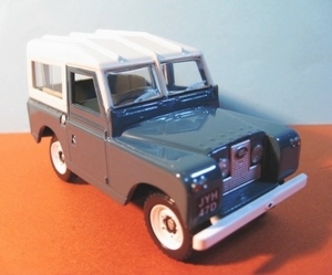 1/43 Land Rover 88 Sr.Ⅱ