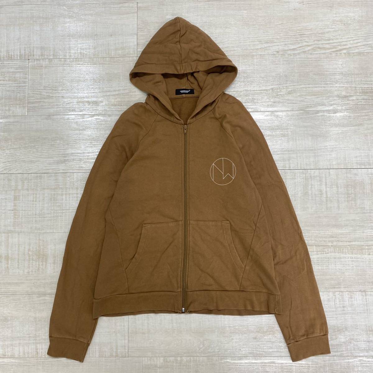 15000円新座買蔵 大特価品 undercover ジップパーカー トップス 希少
