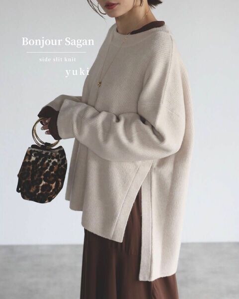 残2【新品/タグ付き】Bonjour Sagan サイドスリットニット iv