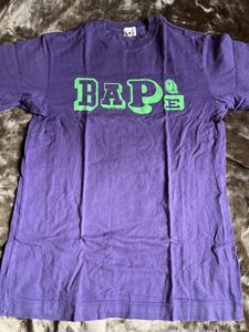 ア ベイシングエイプ A BATHING APE 半袖Tシャツ Mサイズ 紫色