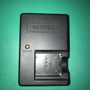 PENTAX バッテリーチャージャー D-BC78 中古品 R00792