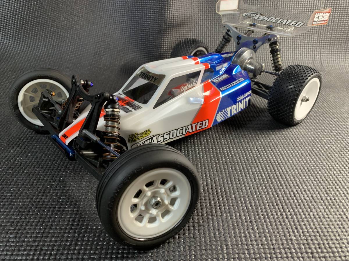 ヤフオク! -「アソシ rc10 b4」(組立キット(電動)) (自動車)の落札