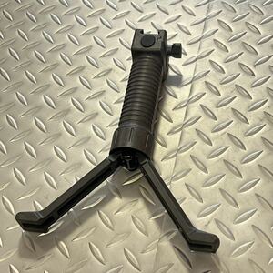 米軍放出品　沖縄　米軍実物　海兵隊　G.P.S　GRIP PODSY STEMS ライフルグリップ　(INV C50)