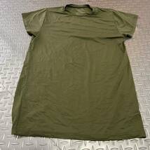 米軍放出品 沖縄　OD Tシャツ SMALL ランニング　トレーニング　(INV RS48)_画像1
