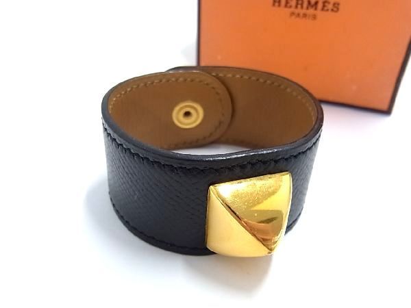 エルメス バングルの値段と価格推移は?|1,717件の売買情報を集計した